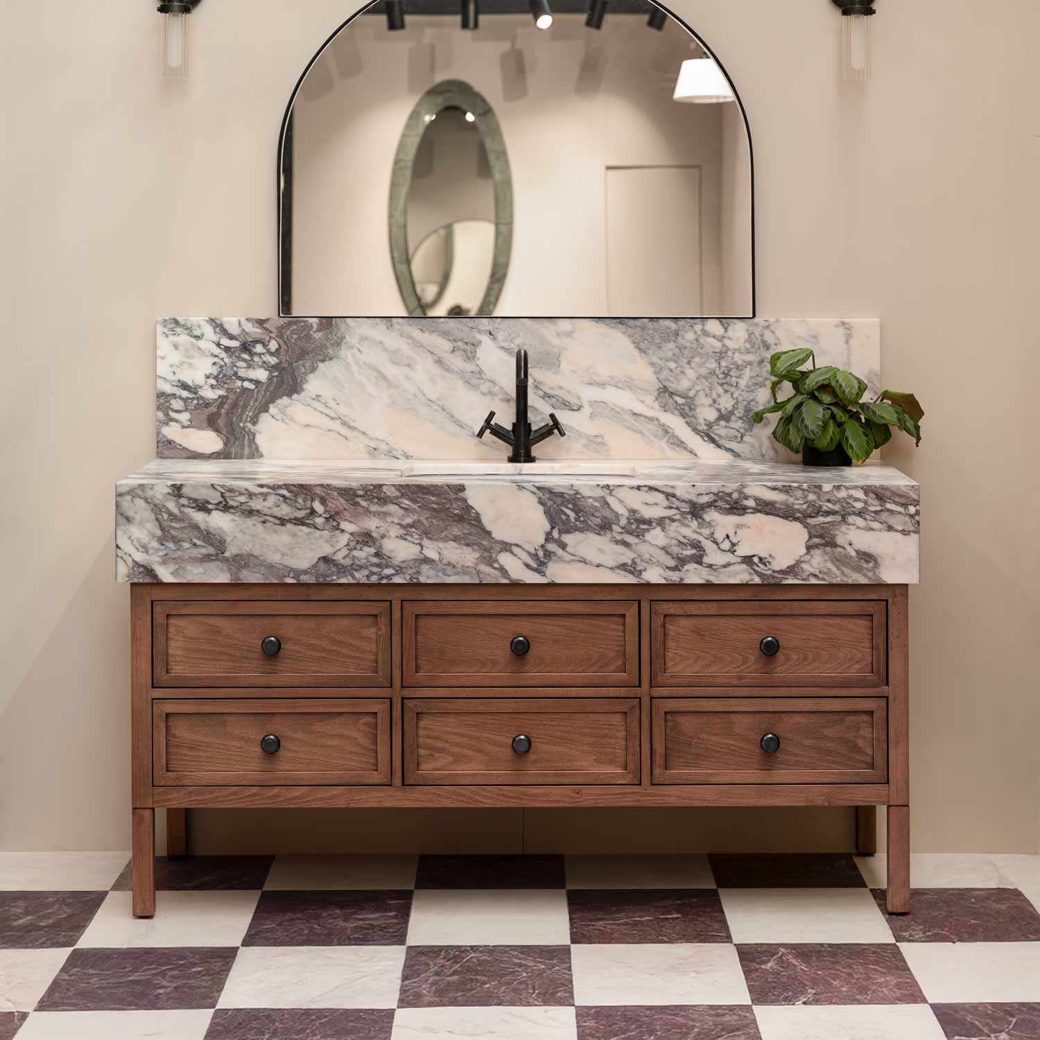 Priamus Vanity Unit - Walnut